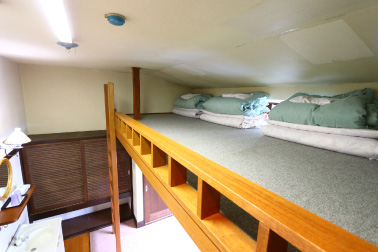 ロフト付き山小屋風客室